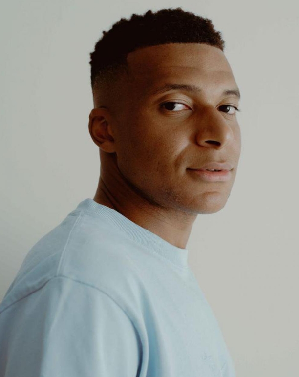 姆巴佩谈与巴黎争纷：不会诋毁有好朋友的球队 本可以更早去皇马