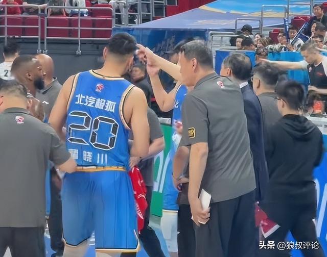 yl23455永利官网-杨毅：李楠是许利民邀请到北京男篮 目前还没有到再入江湖的时候